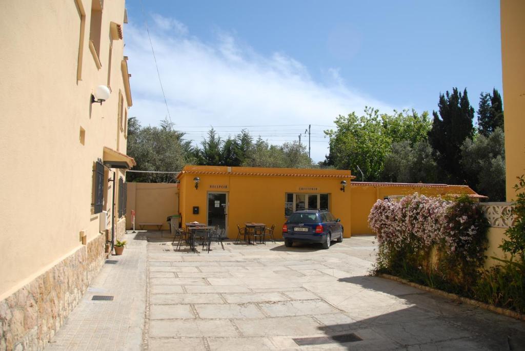 Hostal El Callejon Hotel Tarragona Exterior photo